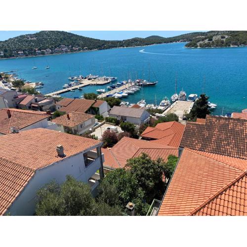 SEASPRAY APARTMENTS TISNO