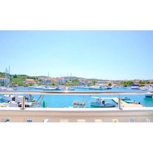 Seaview apartment 2+2
