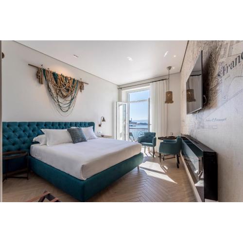 Seaview Luxury Retreat
