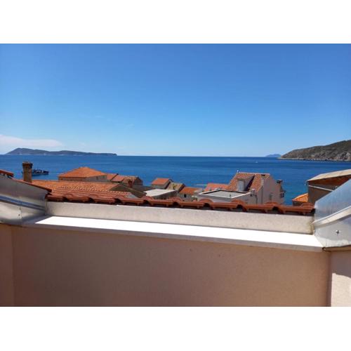 Seaview Suites Ondina