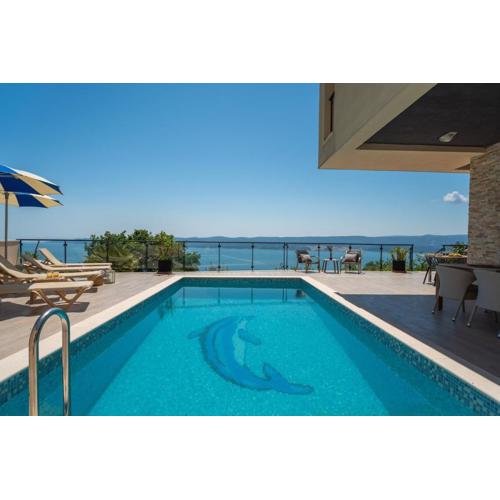 Seaview Villa Matea with 4 en-suite Bedrooms, Whirlpool, Sauna, Private pool