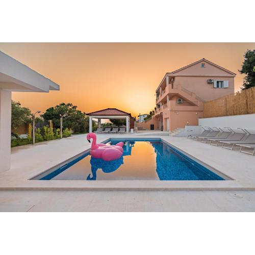 Seaview Villa Summer with private pool & garden