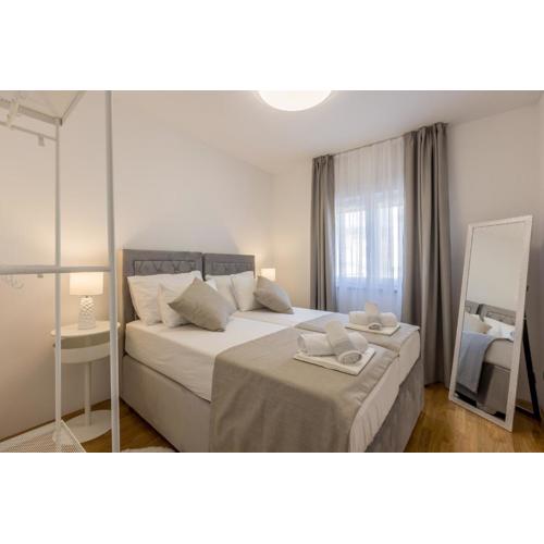 Seaview&jacuzzi 2BR apt