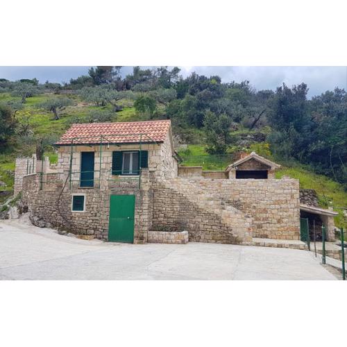 Secluded holiday house Postira, Brac - 17571