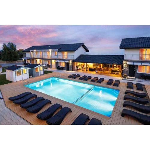 SEO2 Rewal - Apartamenty z osobnym wejściem, grzany basen, darmowe sauny, parking, grill, wifi