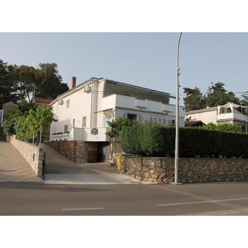 Serene Sea View Krk Apartment with Balcony