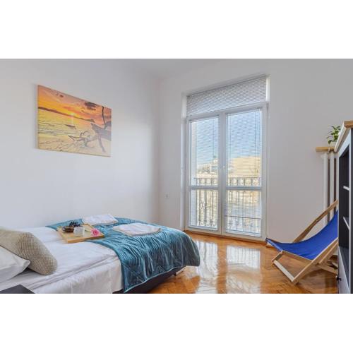 ShortStayPoland Plac Konstytucji B160