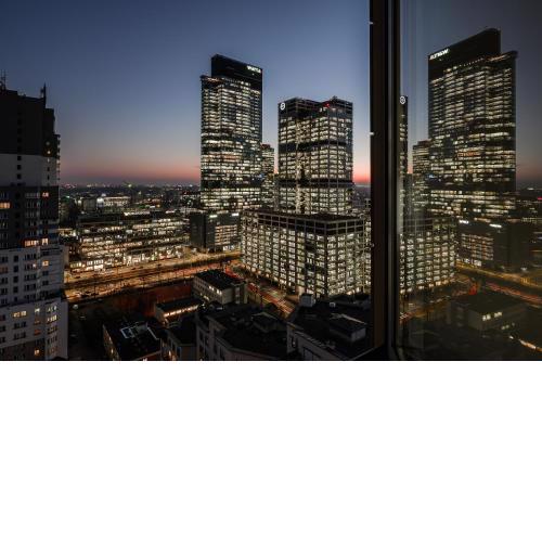 ShortStayPoland Platinum Towers Skyline