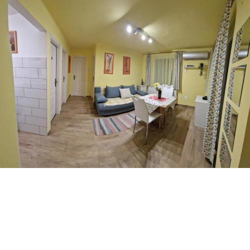 Silver Zsóry Apartman II.