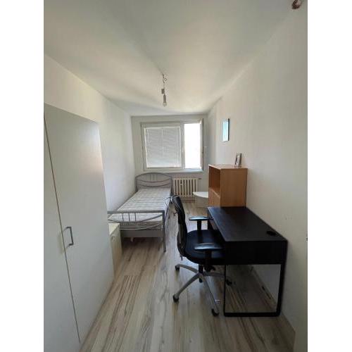 Single private room in a 5 room shared apartment