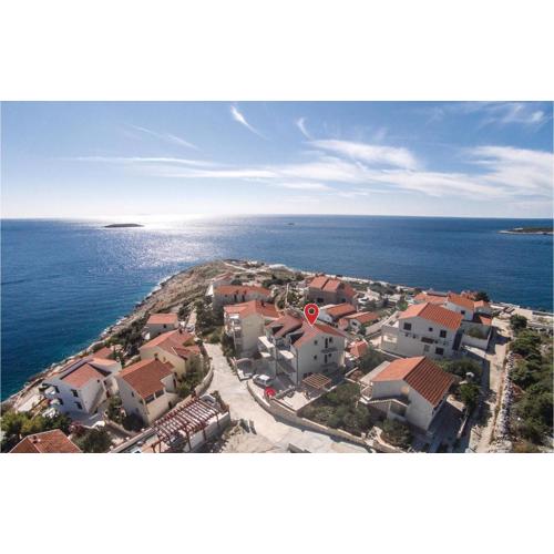 Six-Bedroom Holiday Home In Sevid