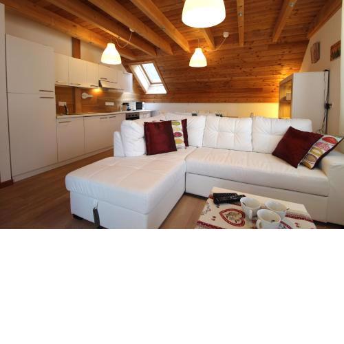Ski-to-door Apartment PISTENBLICK
