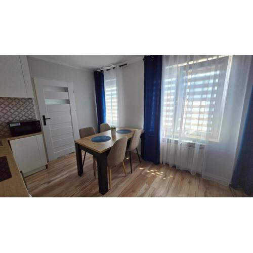SKY BLUE LOQUS Studia i Apartmenty