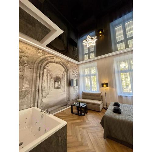 Sky Mirror jacuzzi