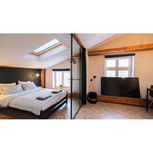 SkyLight Suites