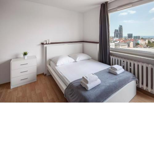 Sleepy3city with Sea View II