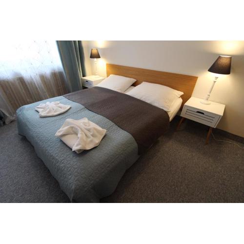 Słoneczny apartament przy promenadzie