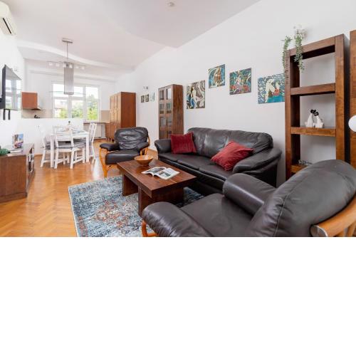 Slowacki Avenue Family Apartments Cracow by Noclegi Renters