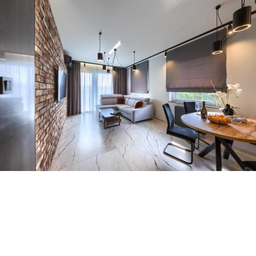 Small Venice Apartments