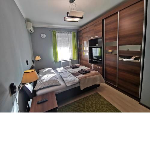 Smart Business Apartman