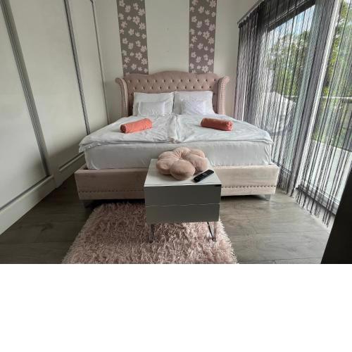 Smeraldo Penthouse Zamardi