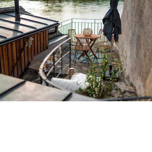 Smile Apartments mit Donaublick