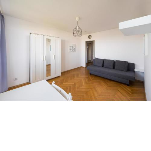 Smolna City View 7th Floor Apartment