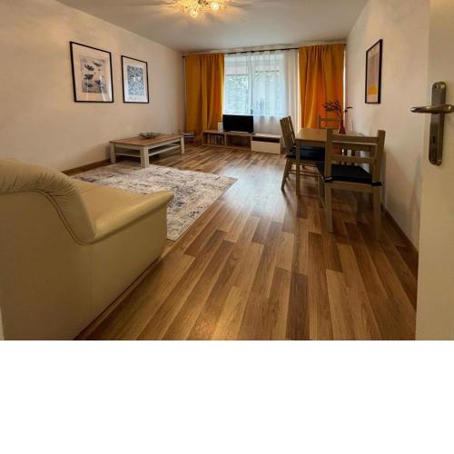 Smooth Life Apartment