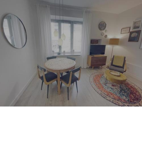 Snow White Apartment