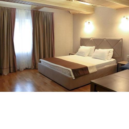 Sofiivs'ka apartments