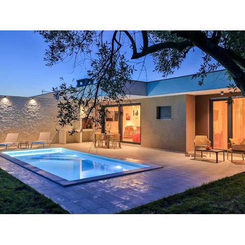 Solis with heated pool