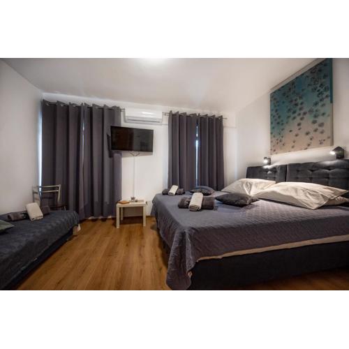 Sonia Rooms