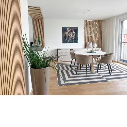 "SONNENGRÜN" - Premium Apartments Seekirchen, Balkon