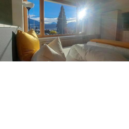 Sonnige und ruhige Wohnung in Innsbruck - Stadtrand