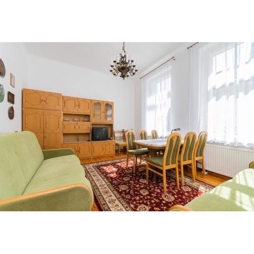 Sopocki Kredensik by Grand Apartments