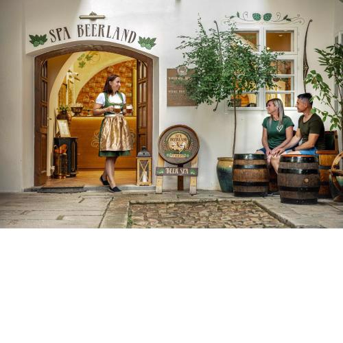 Spa Beerland - At The Golden Lamb