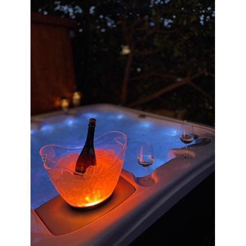 Spa Garden Lounge