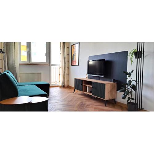 Spacerowa, centrum, 2 pokoje, balkon, dla 1- 4 osób