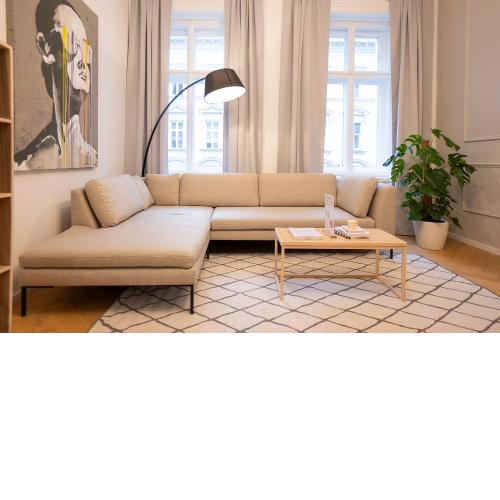 Spacious 110м2 flat in the city center