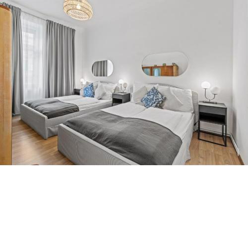 Spacious 2 Bedroom I 2 Minutes to Metro and Train Station