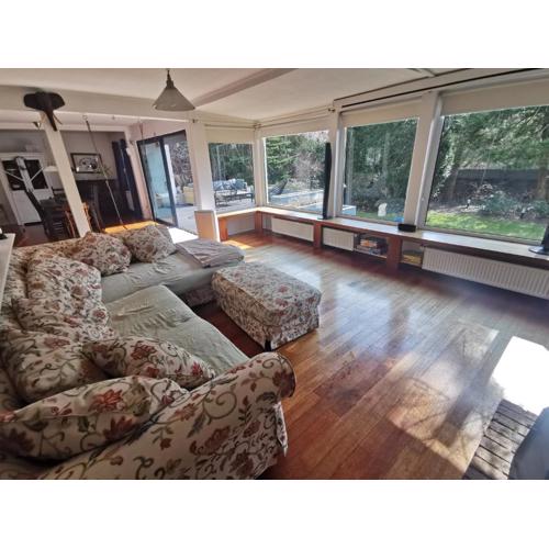 Spacious 3 Bedroom Family Oasis with Sauna, 20 min from Warsaw