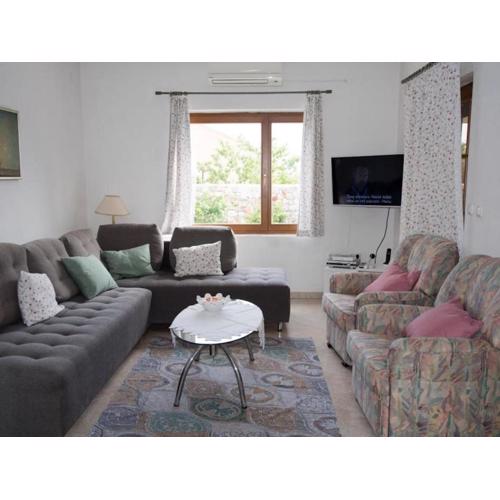 Spacious and Tranquil Apartments with Shared Pool - Two Bedroom Apartment with Shared Pool