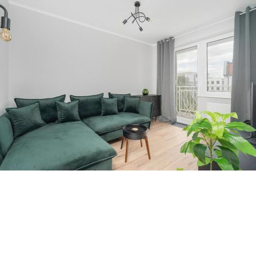 Spacious Apartment Ideal for Families by Noclegi Renters