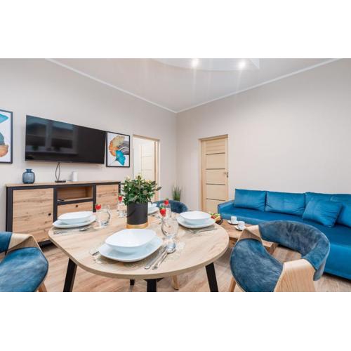 Spacious Apartment near Wolin National Park by Noclegi Renters