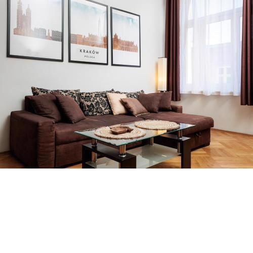 Spacious Apartment with Entresol - Kraków Old Jewish Town - by Upstairs