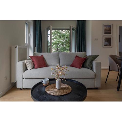 Spacious Apartments with Parking by Noclegi Renters