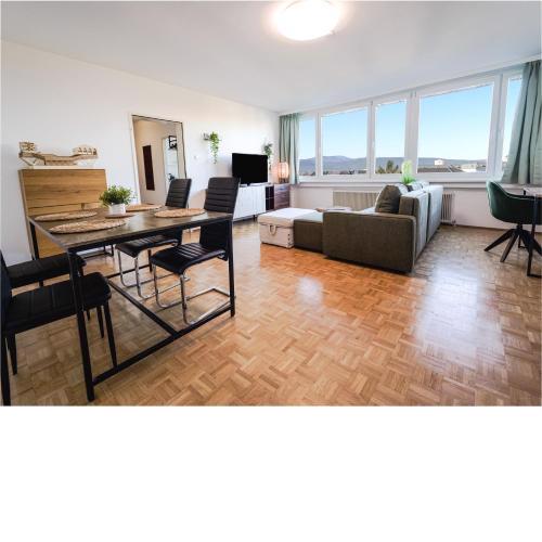 Spacious Apartments with View & Free Parking