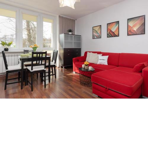 Spacious Astronaut's Apartment Warsaw Włochy by Noclegi Renters