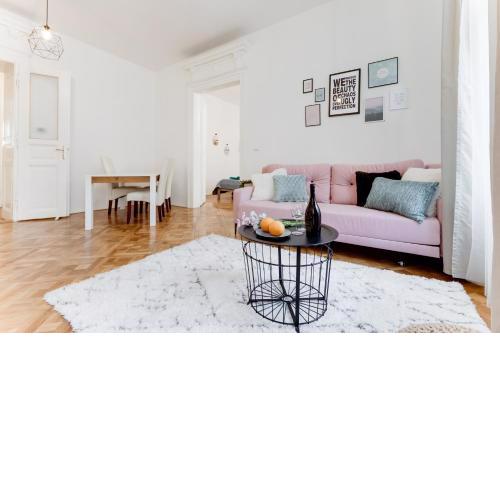 Spacious cozy 2bds apt in center - stp4