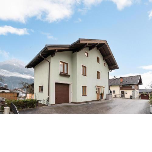 Spacious holiday home in Niedernsill
